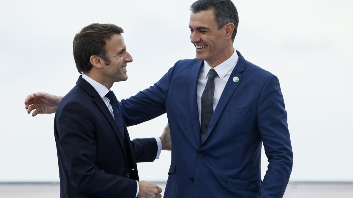 Francia apuesta por los pactos con los países vecinos.