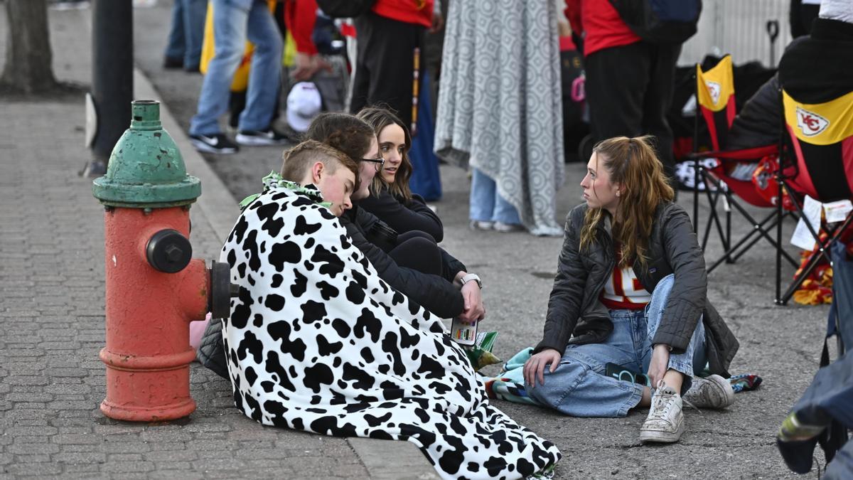 Un muerto y más de 10 heridos en el tiroteo en el desfile del Super Bowl en Kansas City