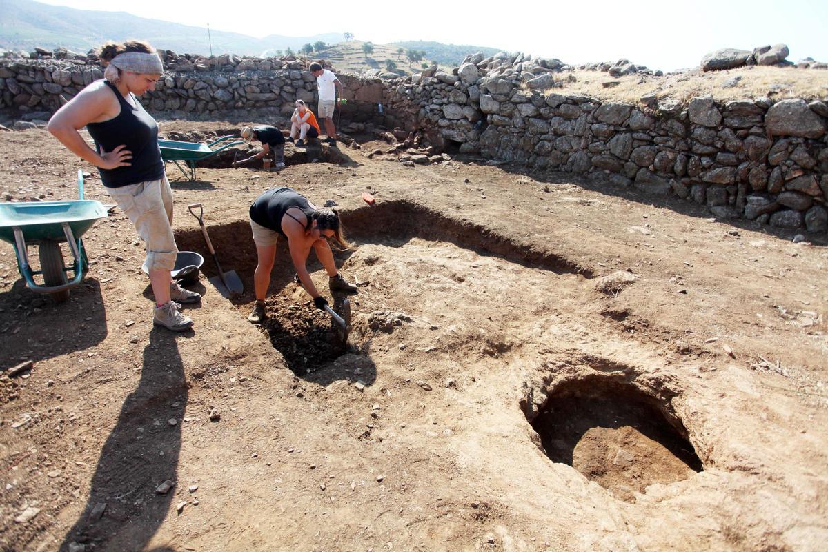 Excavacions arqueològiques en el càstrum l'any 2015