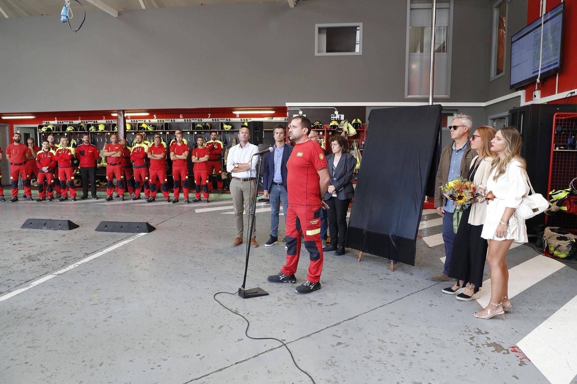 La capital gallega rinde homenaje al bombero Jorge Corbacho en el primer aniversario de su muerte en acto de servicio