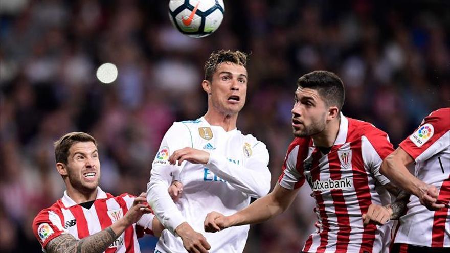 Un sensacional Kepa evita la victoria del Madrid