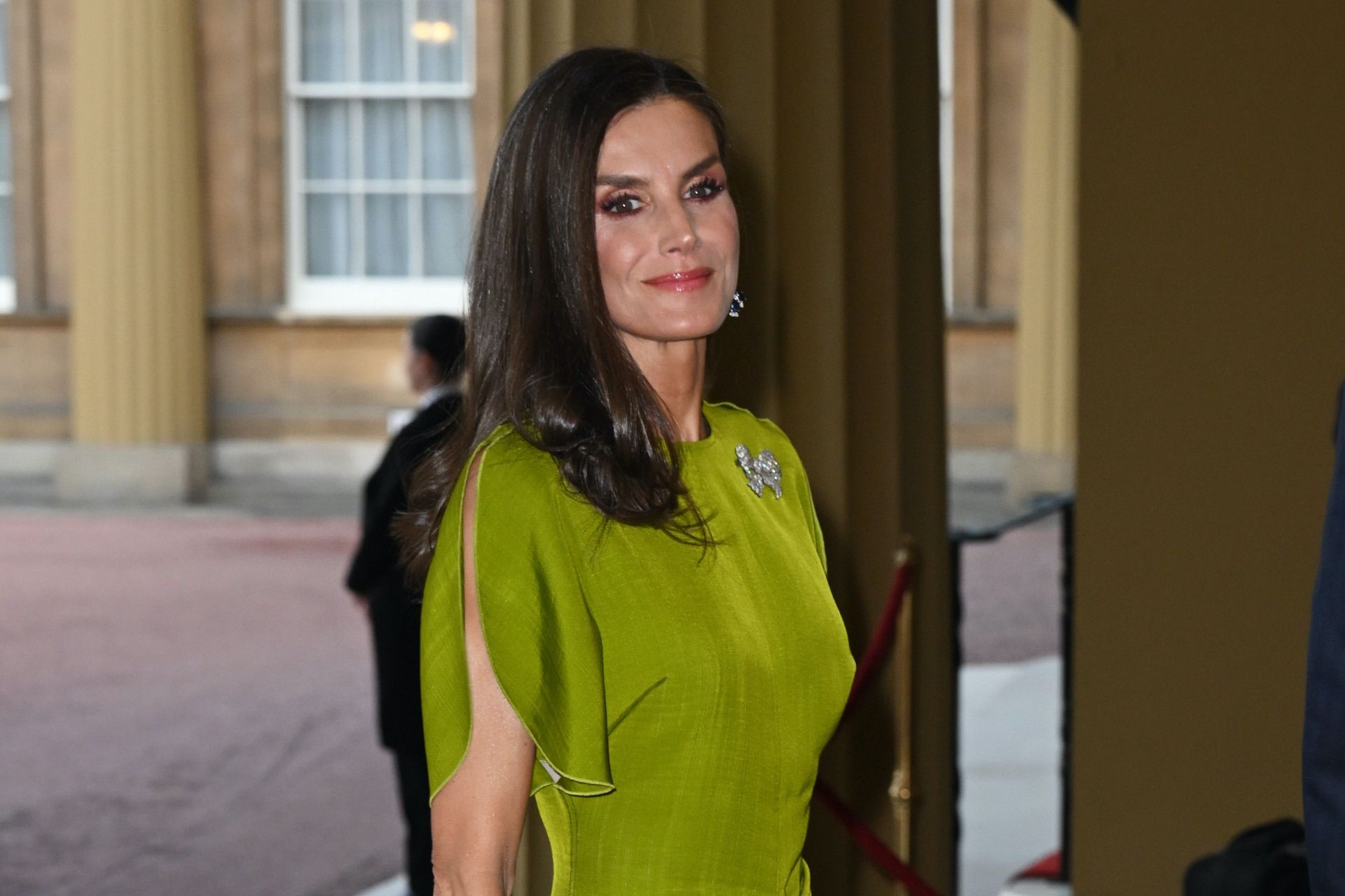 La reina Letizia vestido Victoria Beckham coronación de Carlos III