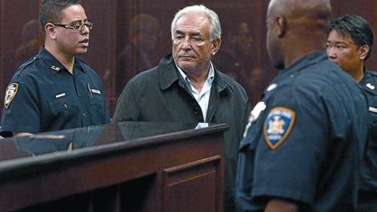 Strauss-Kahn, en el juzgado de Manhattan, ayer por la tarde.