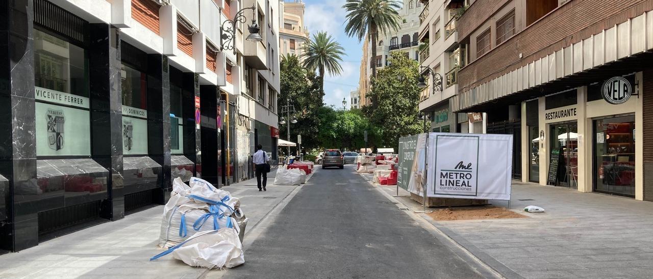 Las obras han cambiado el aspecto de la calle Isabel la Católica