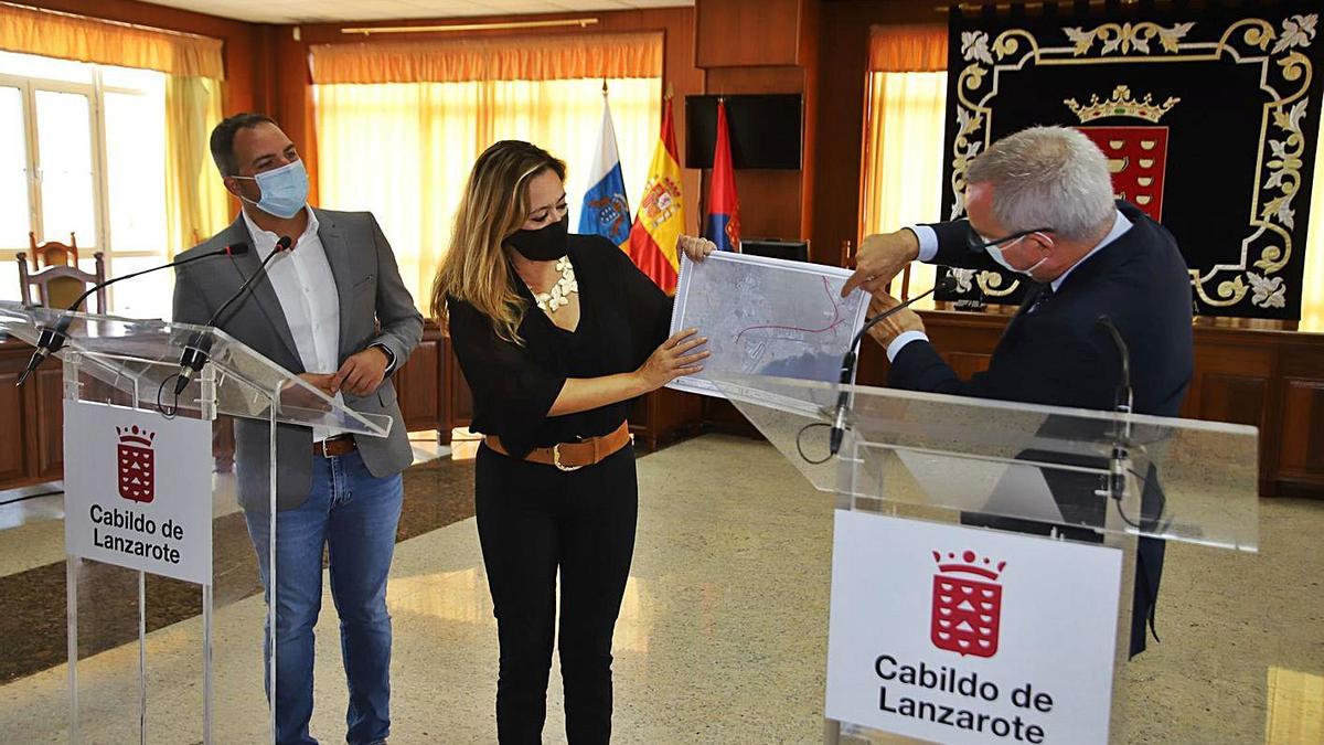 El 90 por ciento de las vías de la Isla se hará en tres años y con 160 millones