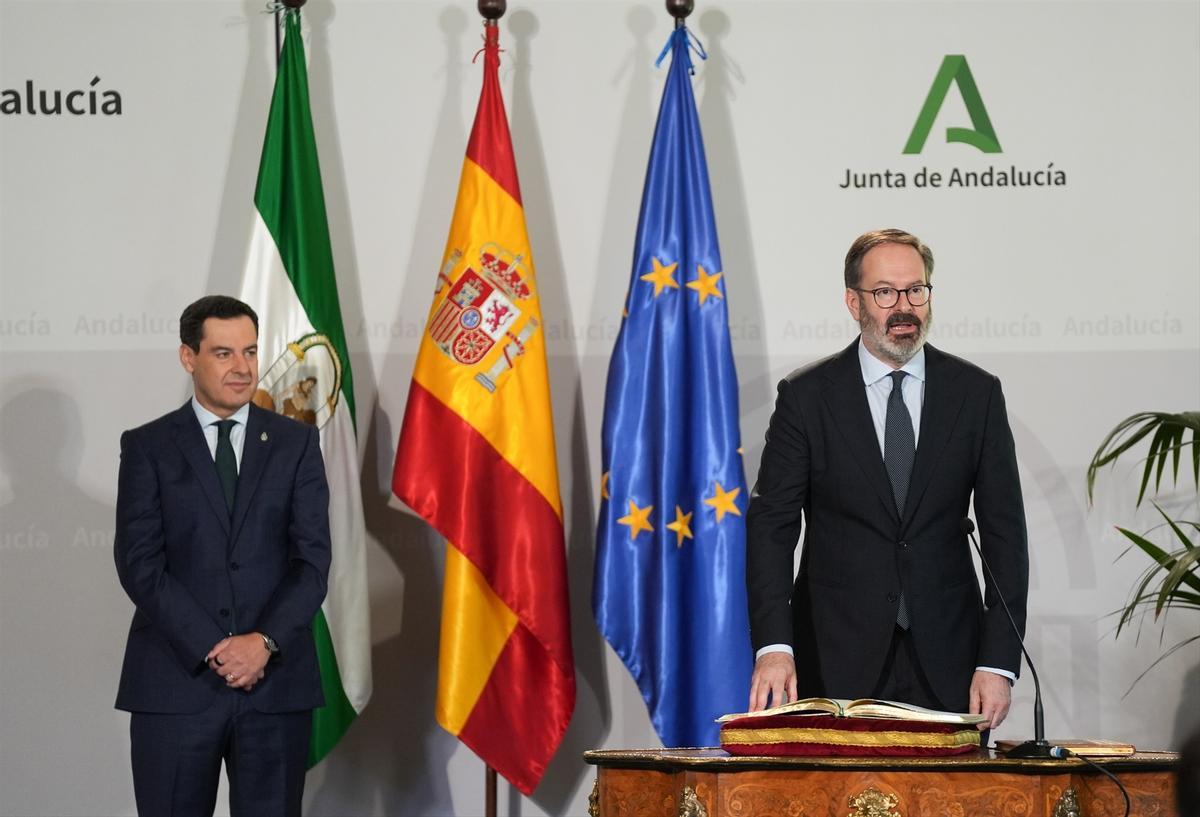 Adolfo Molina, delegado del Gobierno de la Junta en Córdoba, en la toma de posesión