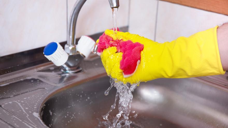 TRUCOS DE LIMPIEZA: Olvídate de productos químicos, este es el mejor método  casero para desatascar tu fregadero o lavabo