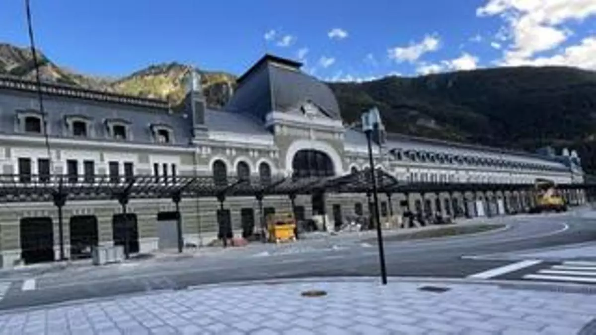 El hotel de lujo de Canfranc retrasa al 24 de enero su apertura y ofrece alojamiento por 185 euros la noche