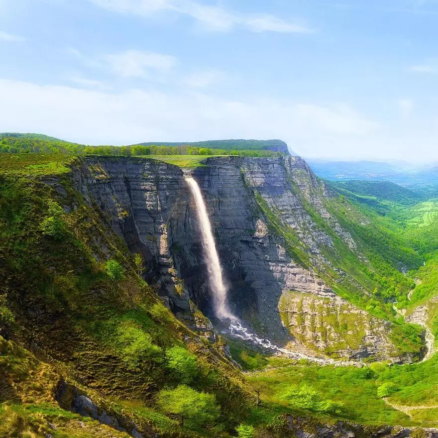 Las cascadas más bonitas del mundo, según Jesús Calleja, están en España: "Es una pasada"