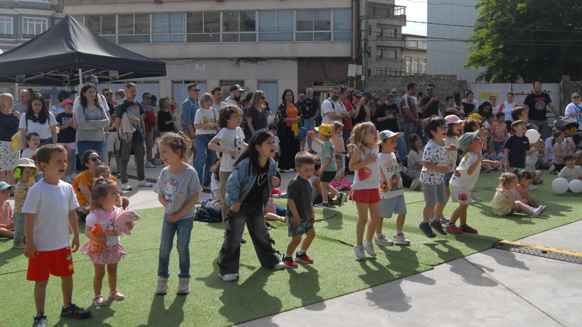 Público entusiasmado no Festival dos Arrieiriños.