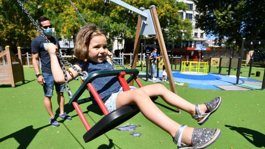 Los niños regresan a los parques de Pontevedra