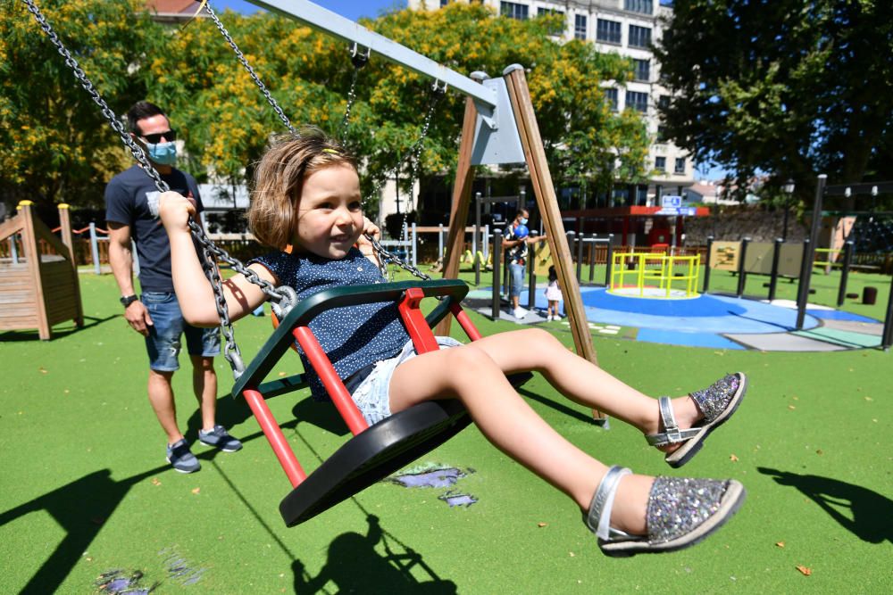 Los niños regresan a los parques de Pontevedra