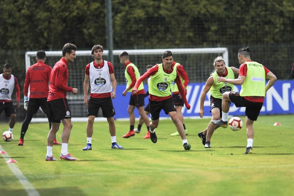 El Deportivo viaja mañana, viernes 14, a Málaga para disputar el sábado el partido de vuelta de las semifinales por el ascenso a LaLiga Santander.