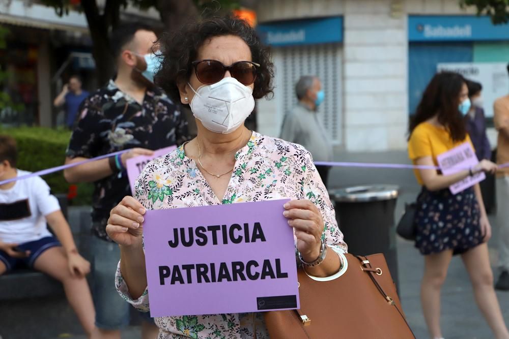 Concentración en Las Tendillas contra la sentencia de "La Manada"