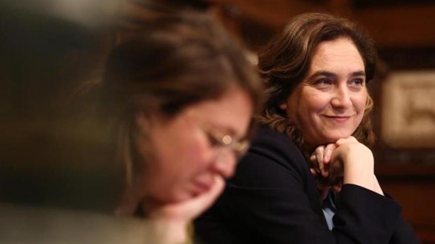 Ada Colau, en el pleno del Ayuntamiento, tras la aprobación de los presupuestos.