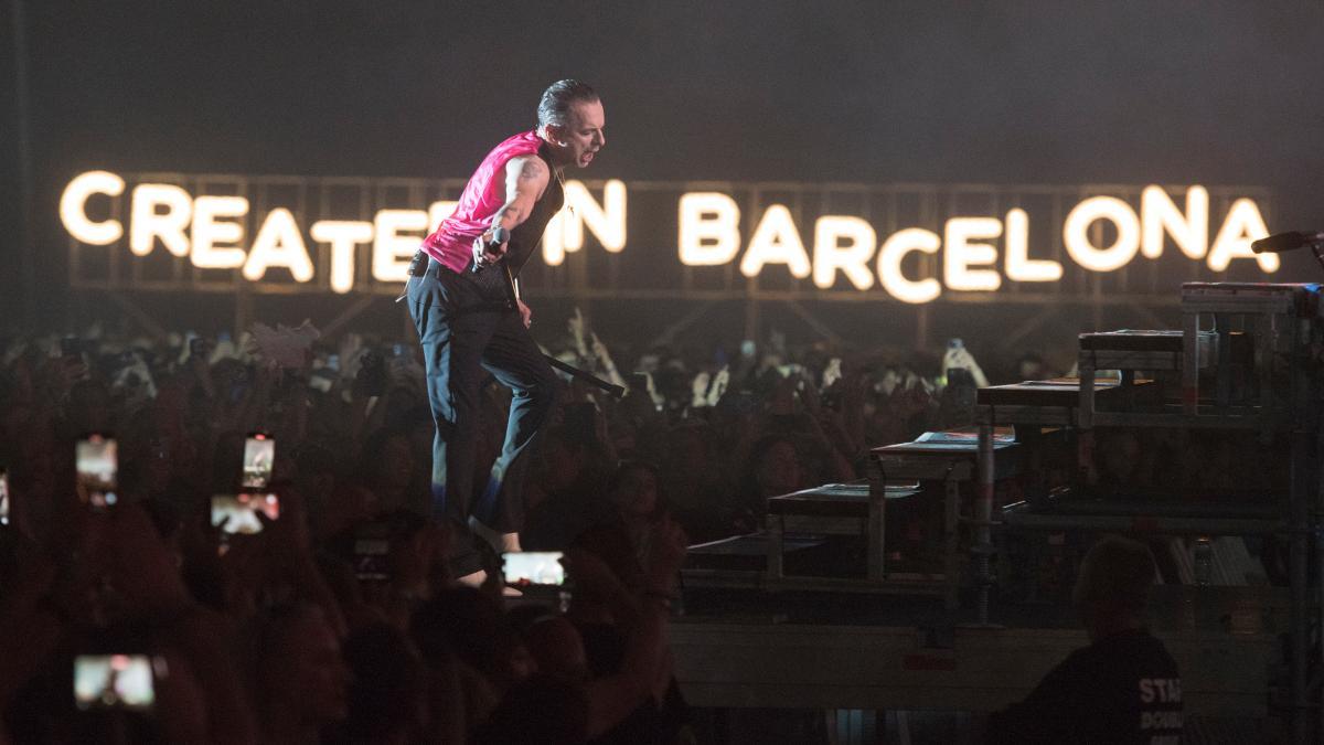 El vocalista del grupo británico Depeche Mode, Dave Gahan, en el concierto del festival Primavera Sound 2023 en el Fórum de Barcelona.