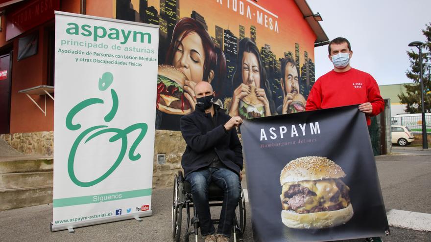 La hamburguesa solidaria que está arrasando en Oviedo