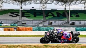 Toprak Razgatlioglu, uno de los dos rookies de la temporada, durante los test de Sepang