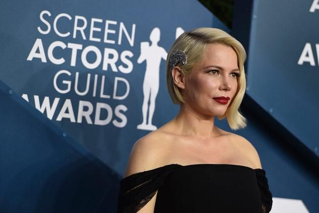Michelle Williams piel en los SAG Awards