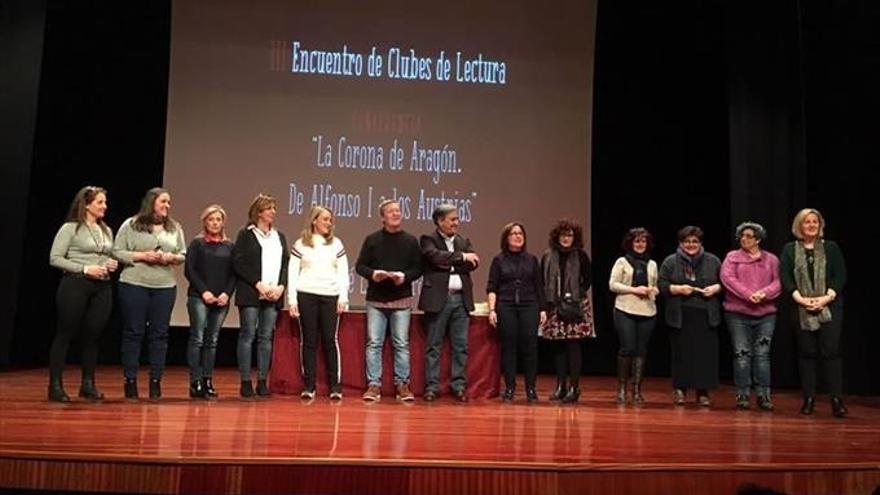 Cerca de 200 amantes de la lectura comparten una jornada