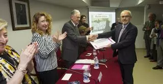 Vicente Guillem entra en la Real Academia de Medicina
