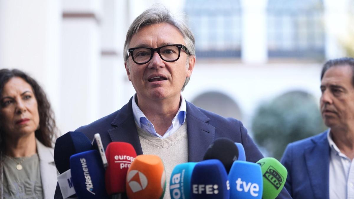 Vox, el único partido que se planta en la precampaña de las elecciones ...