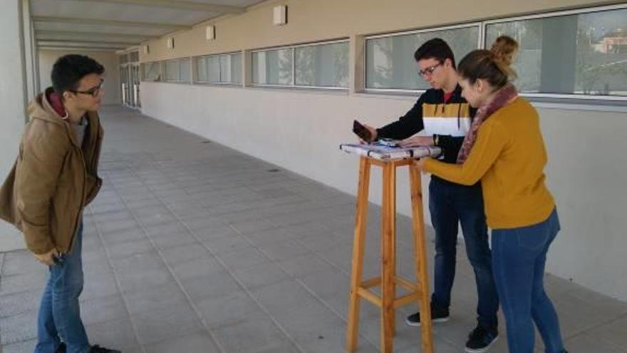 Premian a los alumnos del IES de Castelló de Rugat en un concurso de modelado 3D