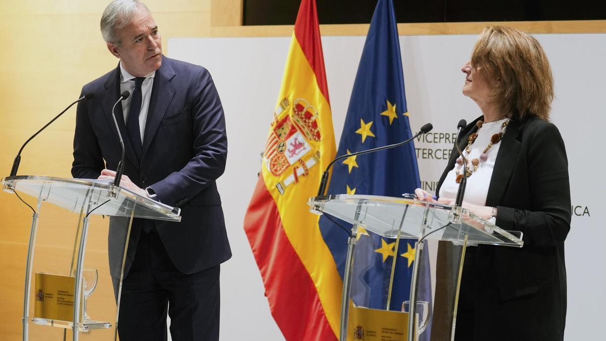 La vicepresidenta tercera y Ministra para la Transición Ecológica y el Reto Demográfico, Teresa Ribera, mantiene una reunión con el presidente de Aragón, Jorge Azcón, en Madrid.