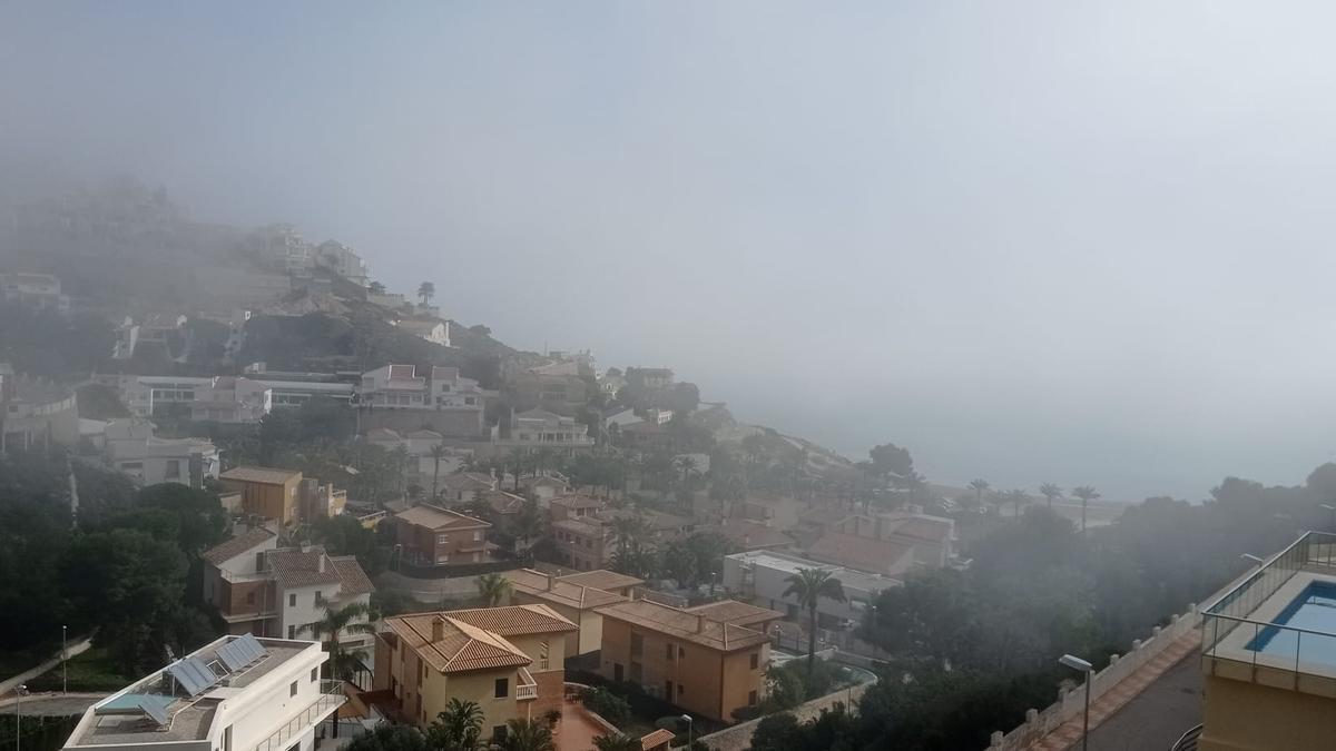 La boira s’engul Cullera