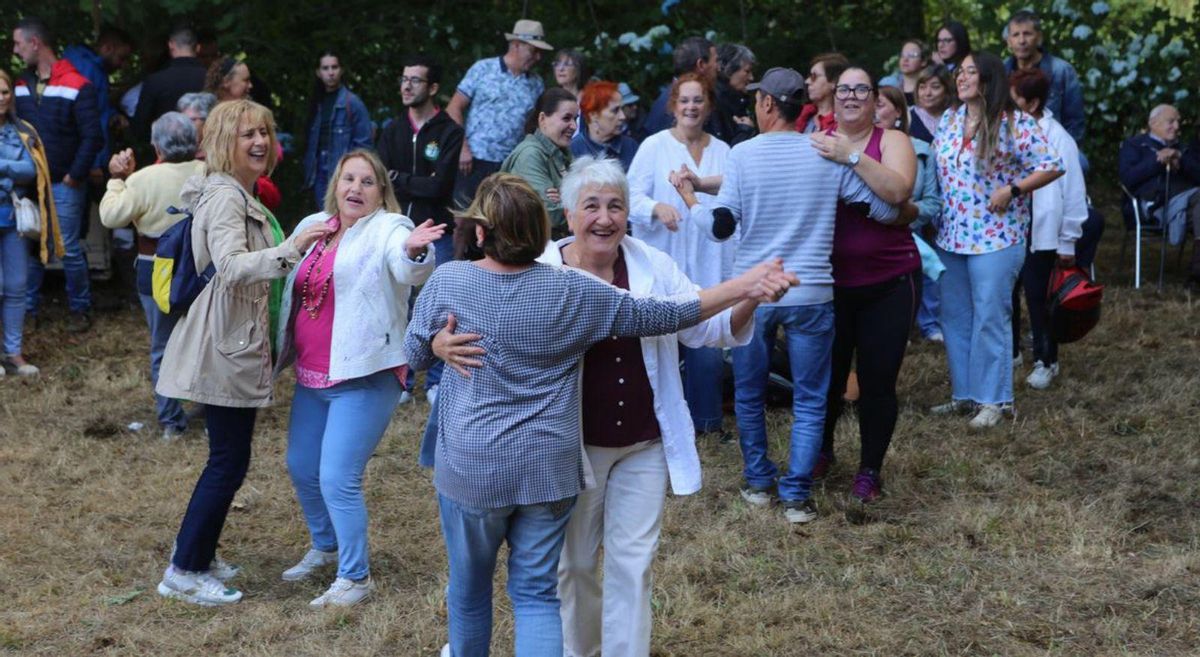 A música e o baile tradicional volven resoar en Férveda