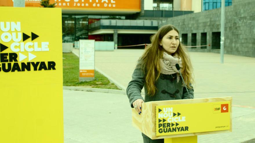 Gemma Boix davant de l&#039;Hospital Sant Joan de Déu de Manresa aquest diumenge 7 de febrer