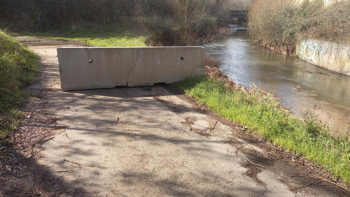Concentración en Llanera de vecinos de Fonciello y Silvota por el ...