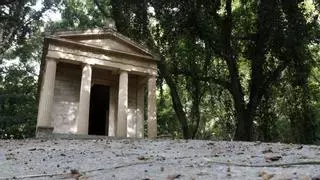 Málaga restaurará las pinturas murales del Museo Loringiano del Jardín Botánico