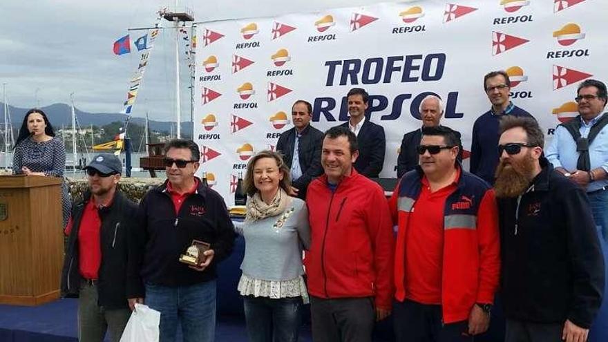 El &quot;Balea Dous&quot; fue segundo en la clase crucero del Trofeo Repsol.