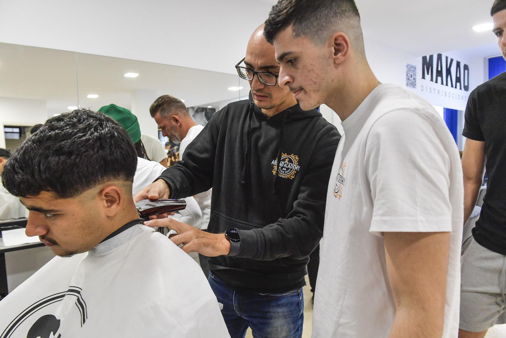 Academia de barbería y peluquería Arnao, en Telde