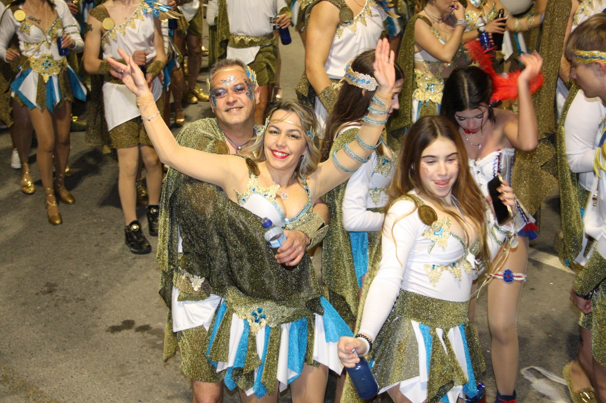 Macrogalería de fotos del primer gran desfile del Carnaval de Vinaròs