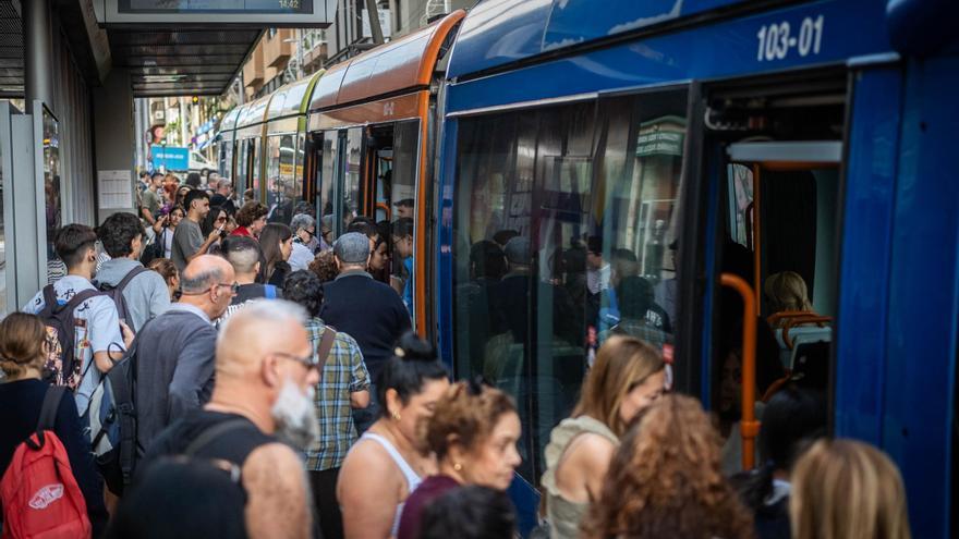 Navidad en Santa Cruz de Tenerife: el ayuntamiento recomienda el uso del transporte público