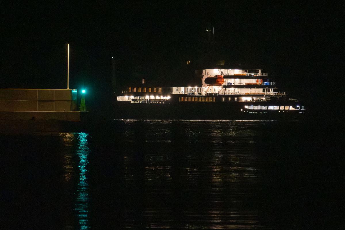 El 'crucero del hantavirus' MV Hondius, en el puerto de Granadilla (Tenerife)