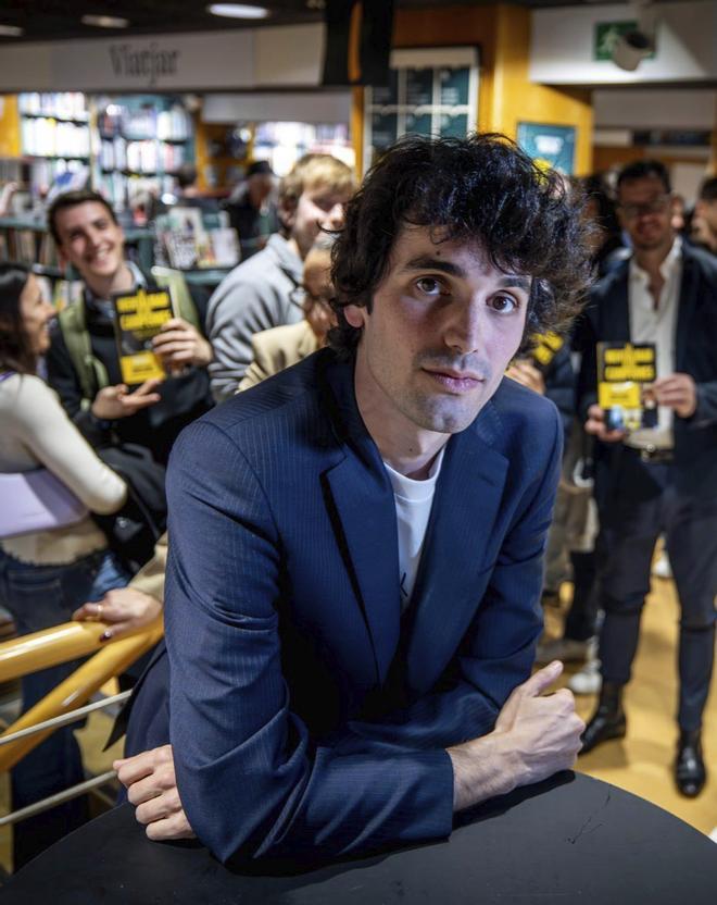 Hugo Riera, periodista esportiu: "Als esportistes  els veiem com a superherois, però també són humans"