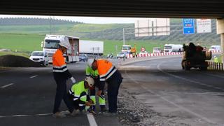 Una rotonda aliviará el colapso de la entrada cortada a Córdoba desde la A-4
