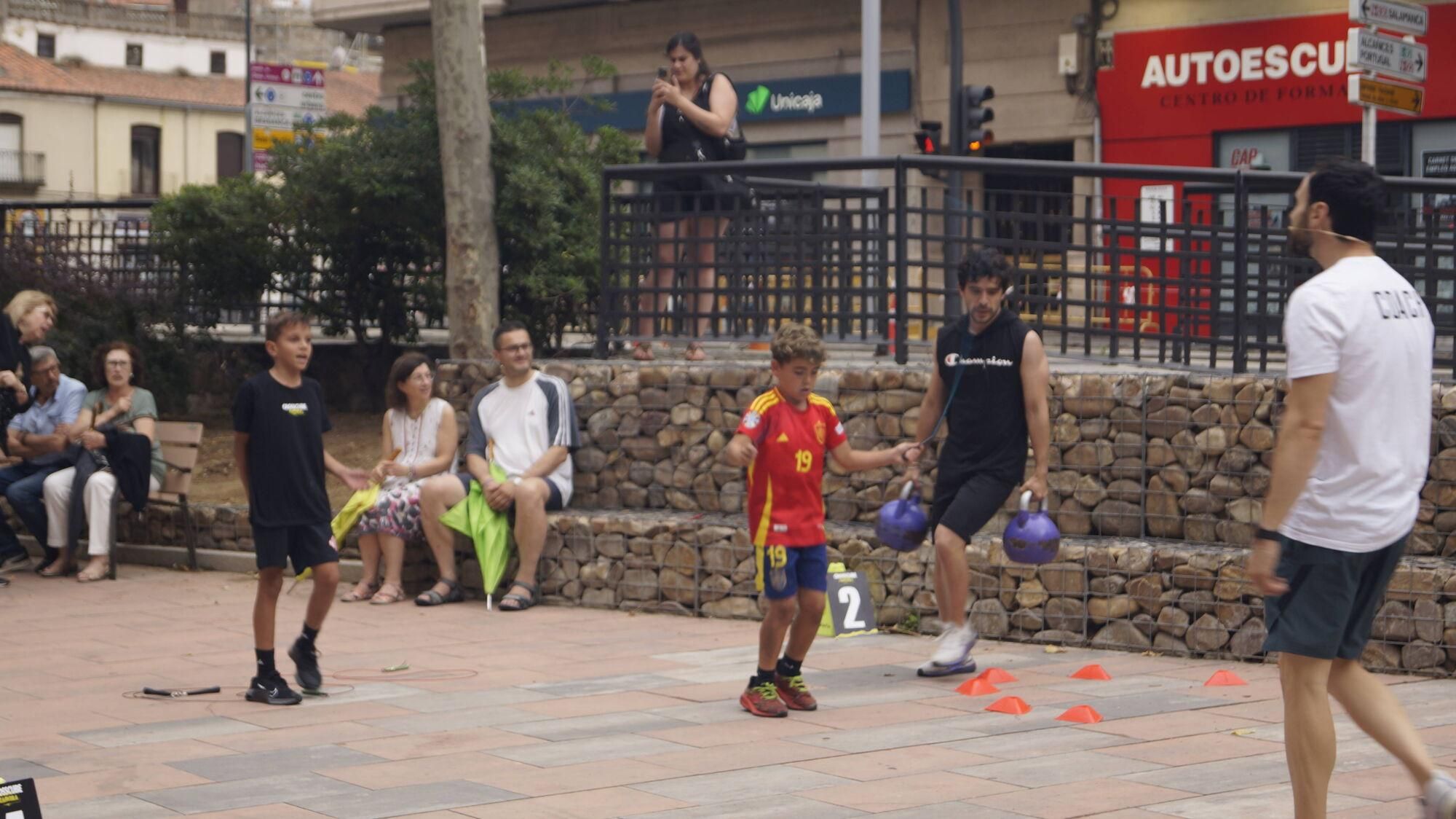 Exhibición de halterofilia y CrossFit en Plaza de la Puebla, Zamora.