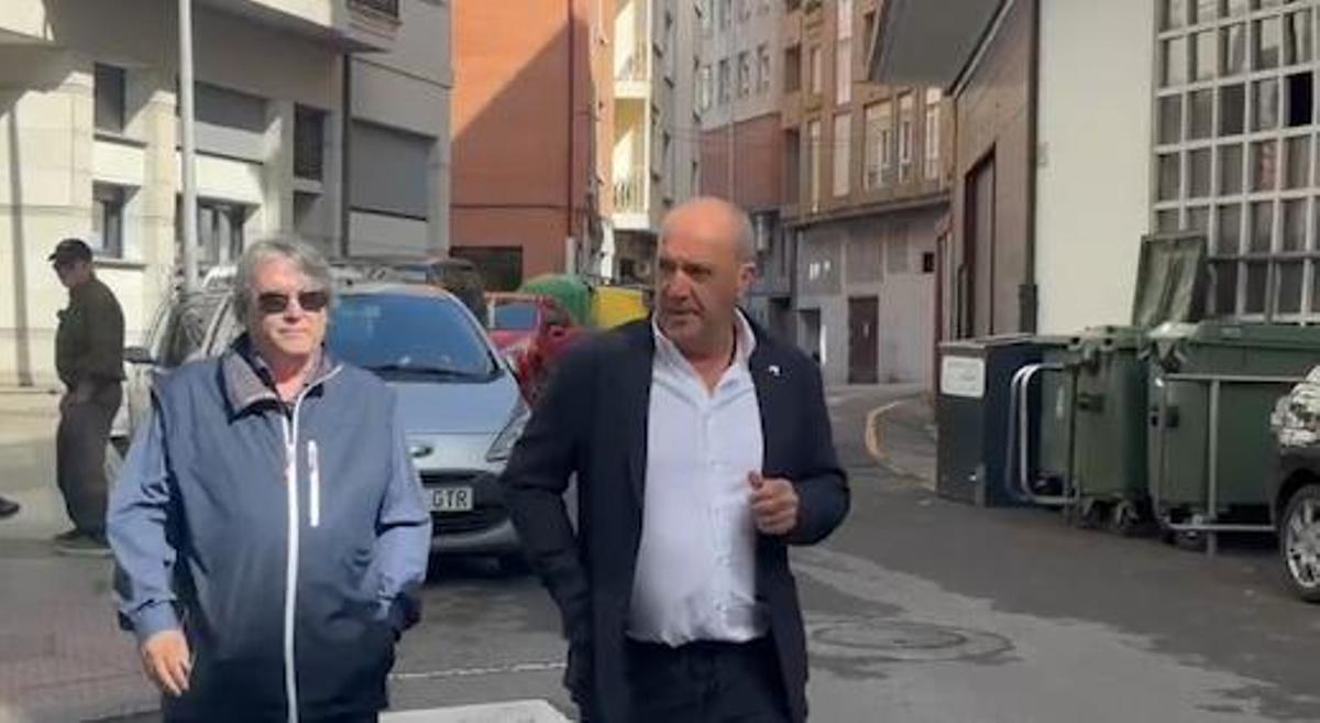 Chus Mirantes llega al juzgado.