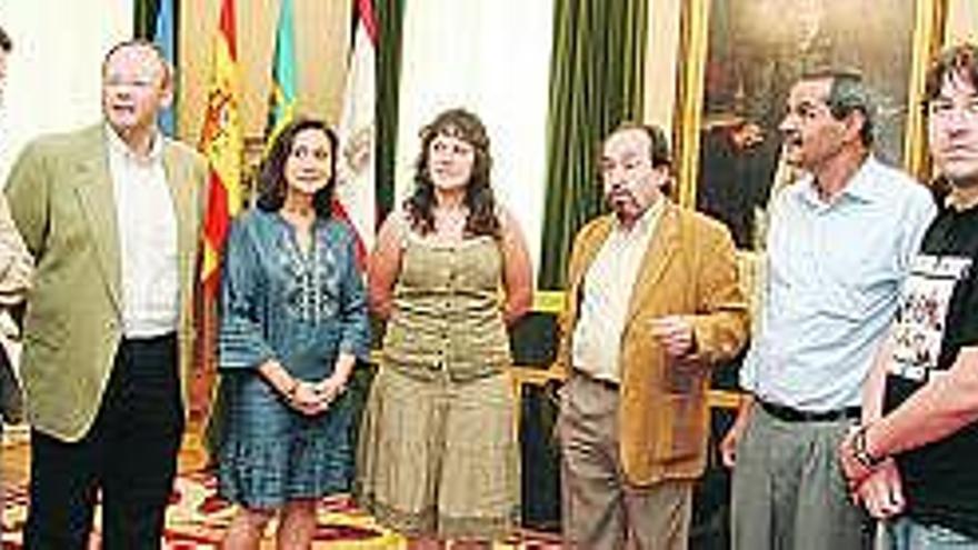 Los representantes de la Plataforma Astur-Cántabra del Pueblo Saharaui.