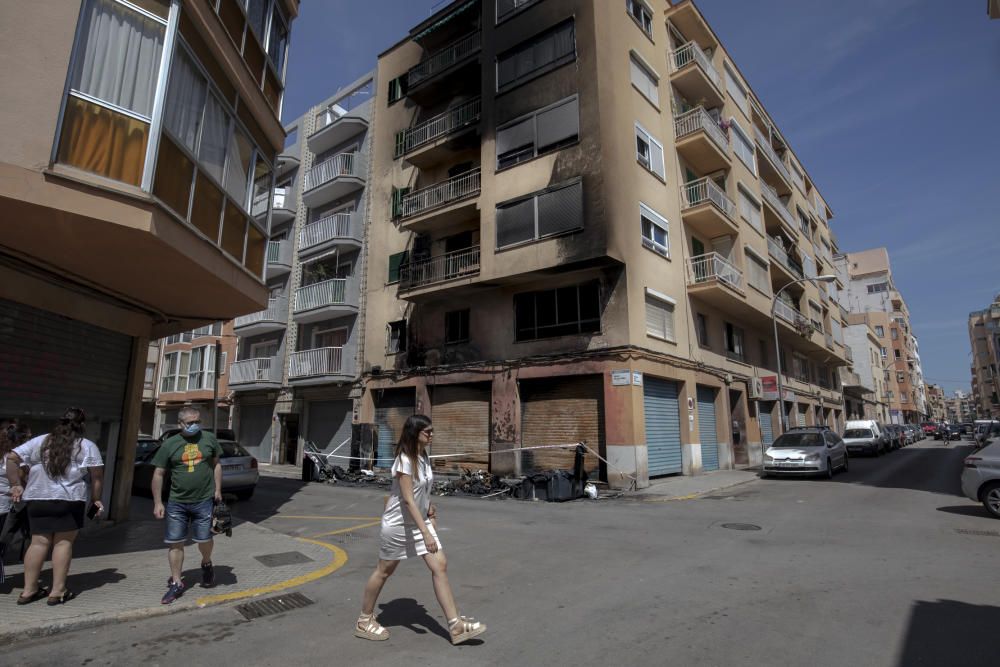 Alarma por el incendio de varios contenedores en Palma