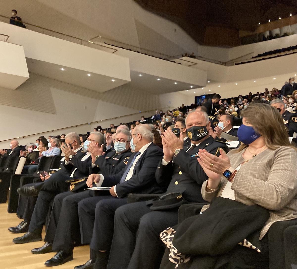 Estreno del nuevo himno de la Policía Local de Alicante