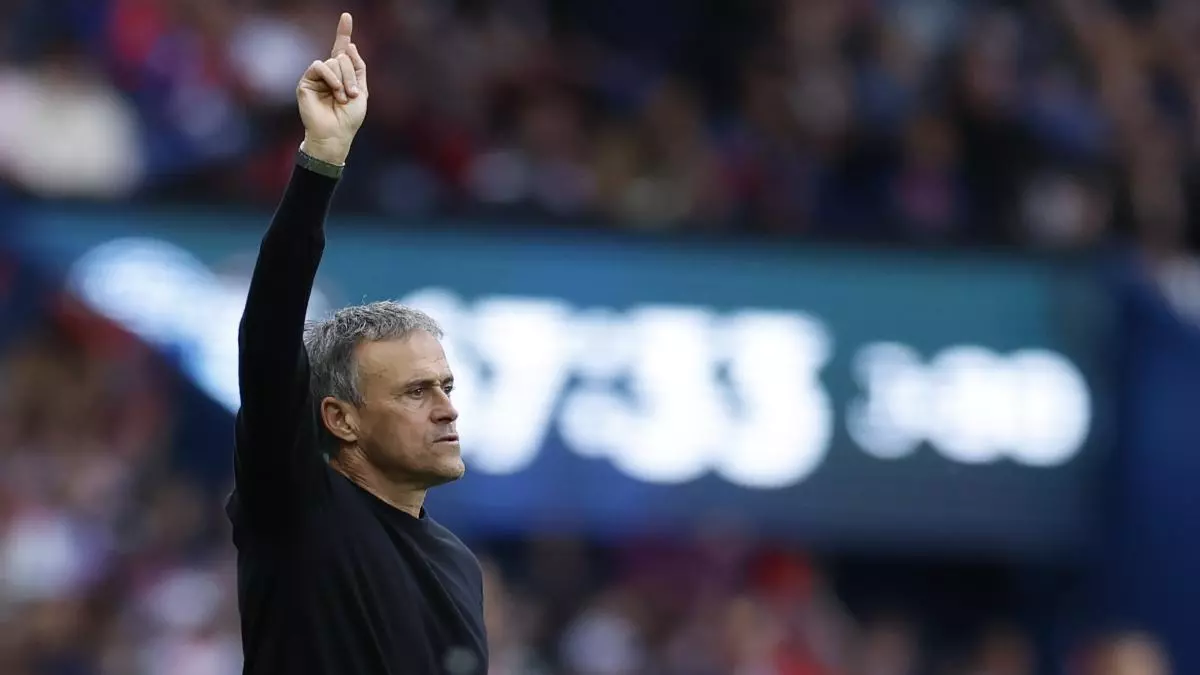 Luis Enrique: "?C車mo se dice comediante en franc谷s?"