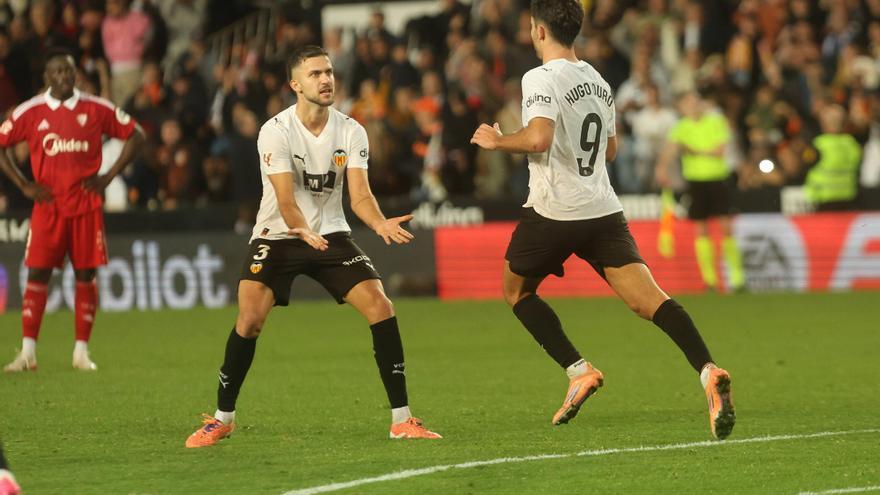 Goldman Sachs exige al Valencia CF evitar el descenso para no perder dinero: la clave, en seis jornadas