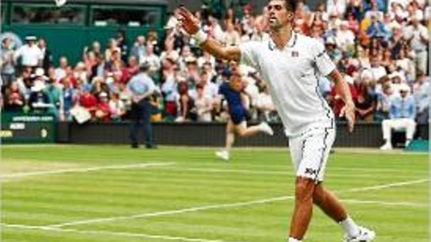 El serbi Novak Djokovic no falla a Wimbledon