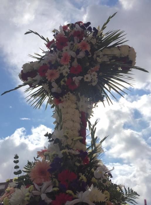 El Centro Andaluz de Alaquàs celebra la fiesta de las Cruces de Mayo