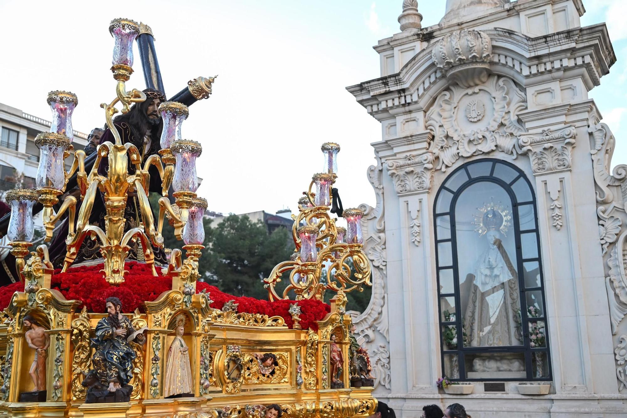 Las mejores imágenes del Martes Santo en Elche